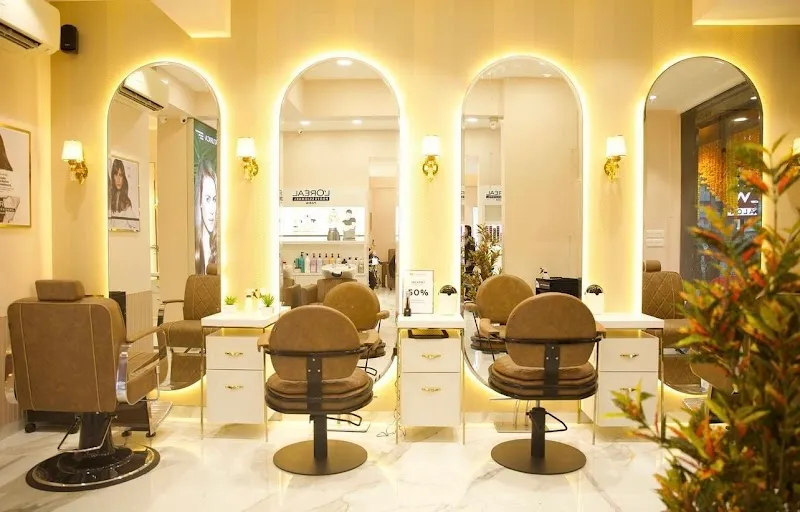 LookWell Salon - Badlapur East