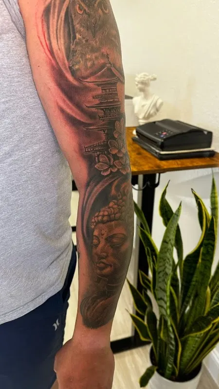 Inkvitrus Tattoo Studio