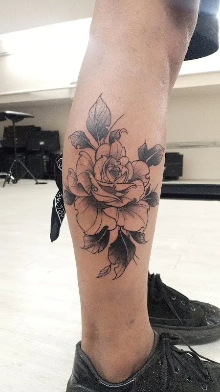 BLAK HORSE TATTOOZ