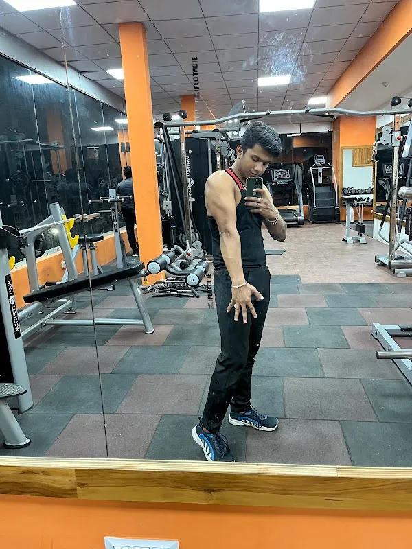 Fit For Me Gym / Fitness