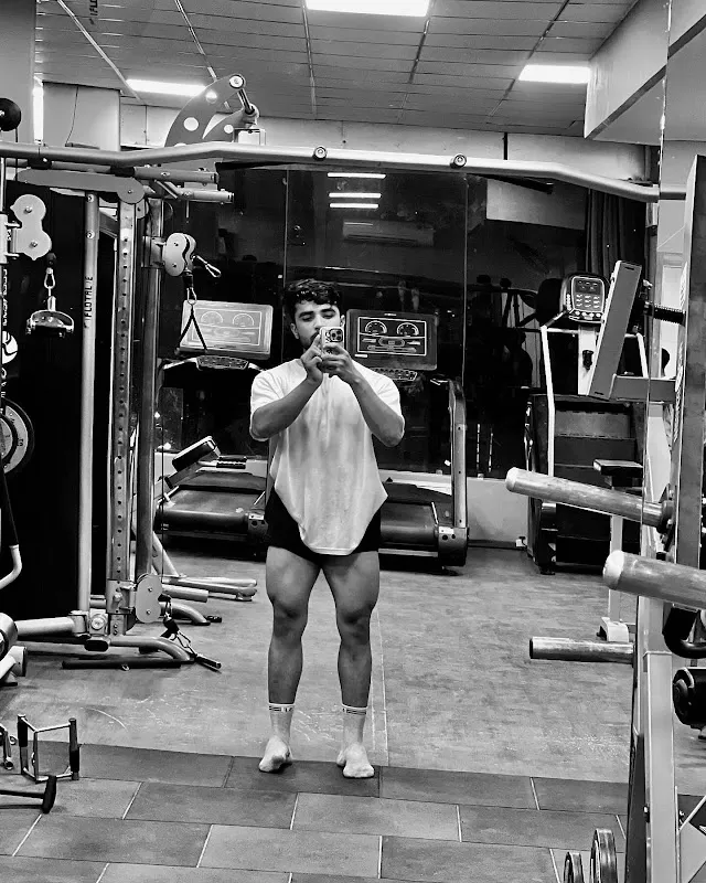 Fit For Me Gym / Fitness
