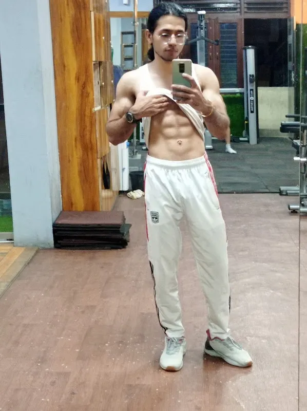 Fit For Me Gym / Fitness
