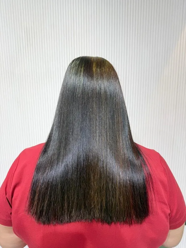 Qualita Salon Unisex Beauty Salon in Mulund west | Best Hair Colour, Hair Stylist & Nail art Salon Near me Yogi hills