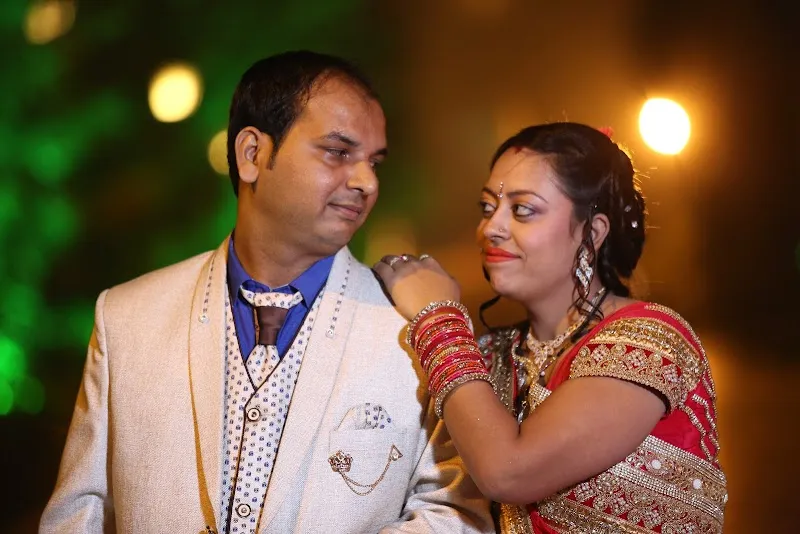 Fiza Digital Photo Studio