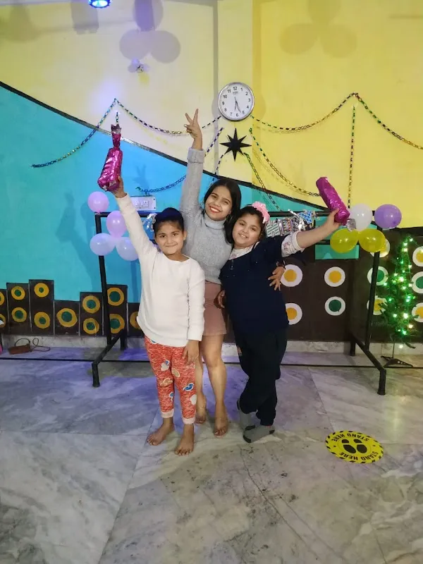 R B Dance Academy