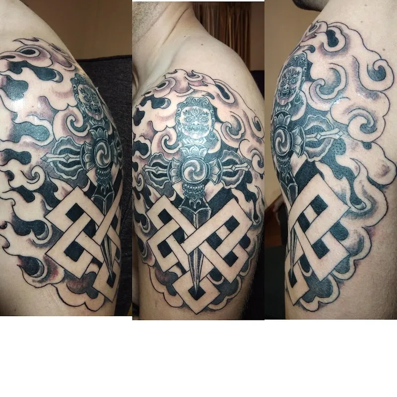 Tattoo in Bhutan -koxink tattoo