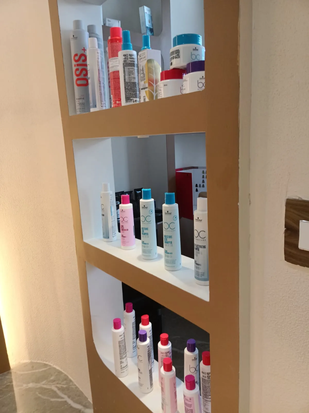 SK Korean Luxury Unisex Salon