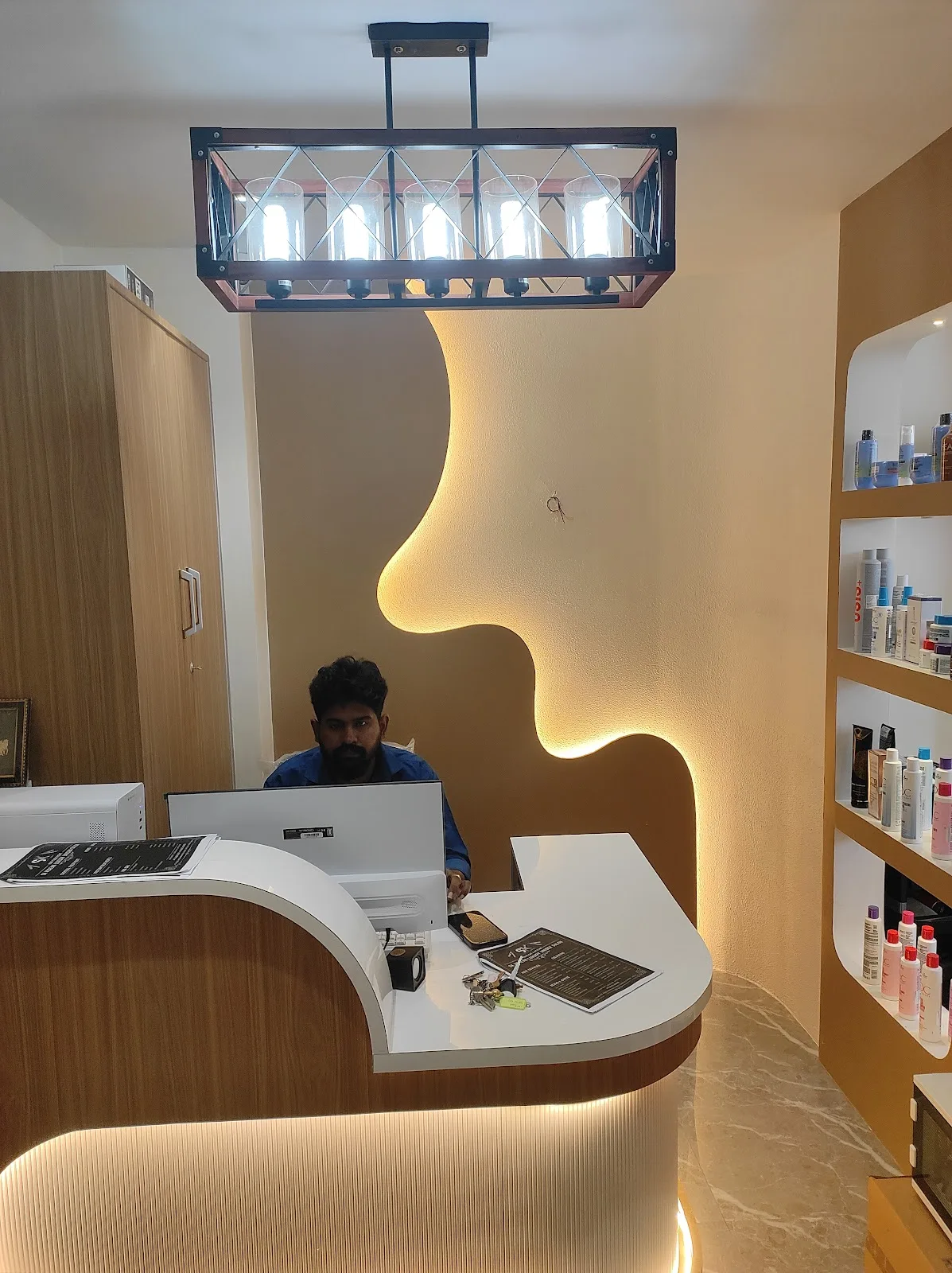 SK Korean Luxury Unisex Salon