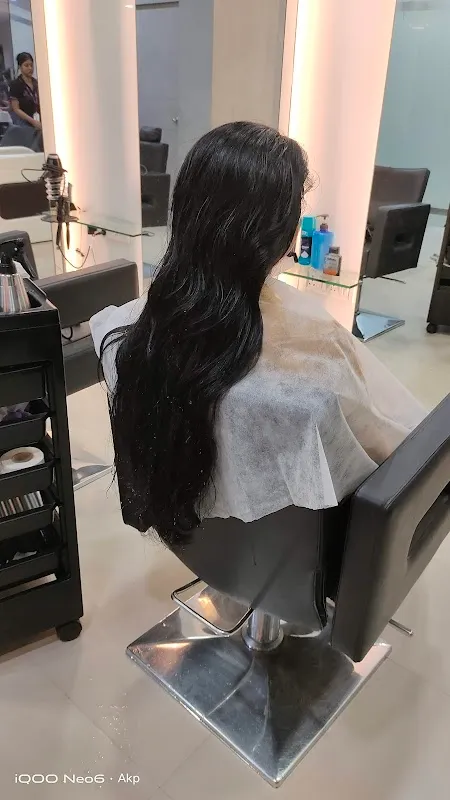 Naturals Salon and Spa