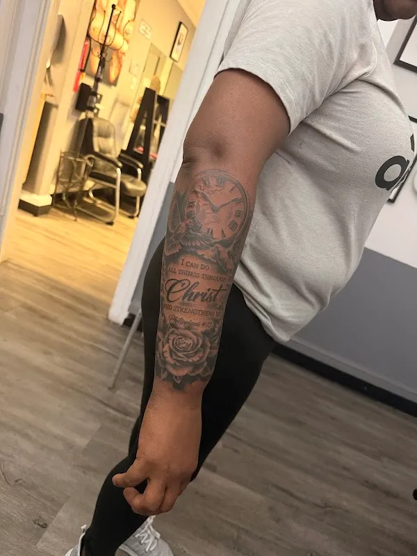 Black Cloud Tattoo & Piercing