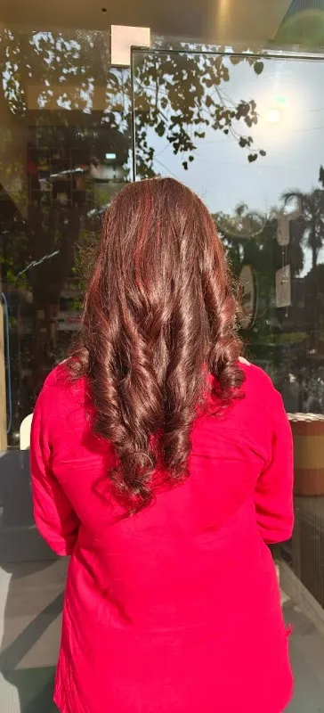 Velluxe unisex salon