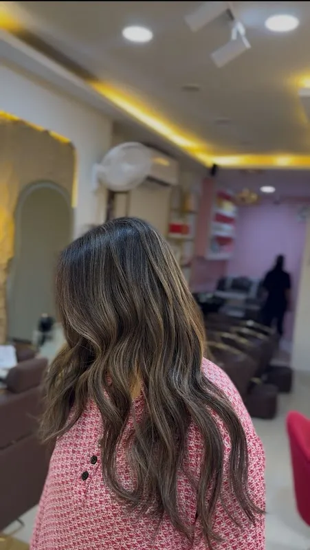 RadianceRays Professional Salon