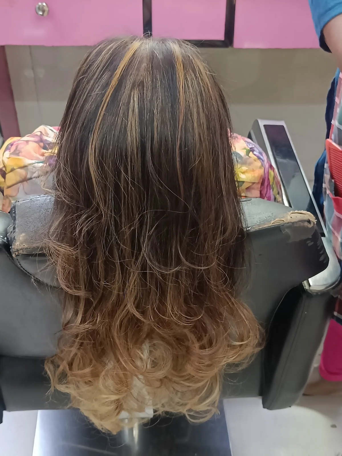 Fantasia Beauty Parlour