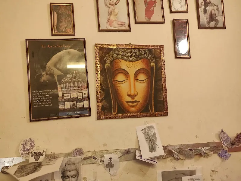 Ark Tattoo & Piercing Studio