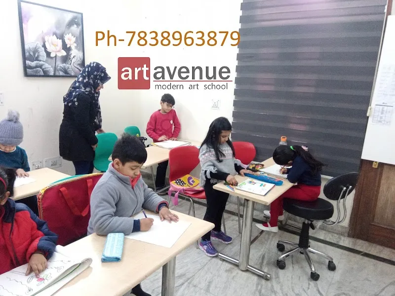 Sketching and Drawing classes , Art Avenue School