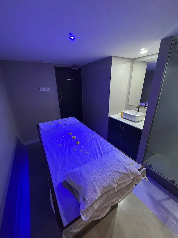 Royal Empire Thai Spa