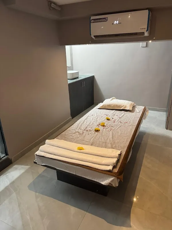 Royal Empire Thai Spa