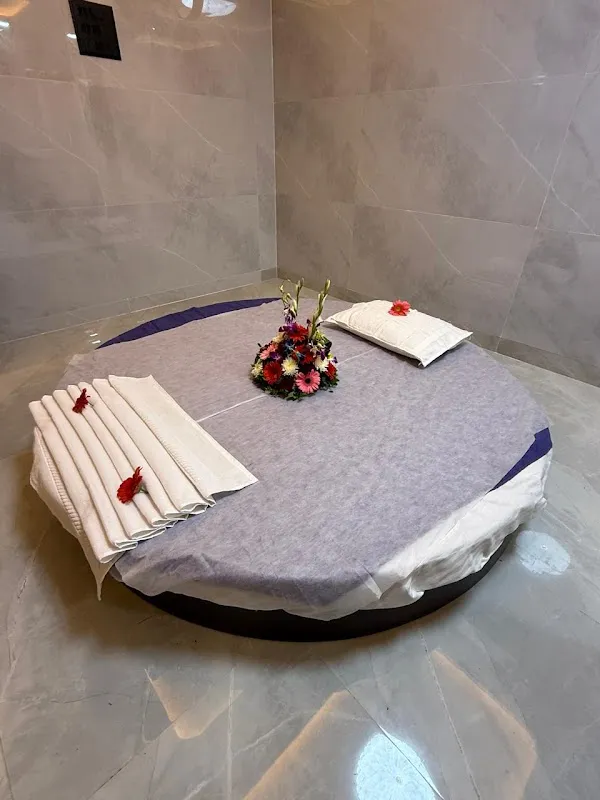 Royal Empire Thai Spa