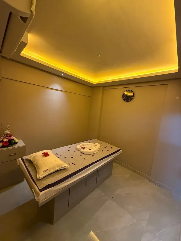 Royal Empire Thai Spa