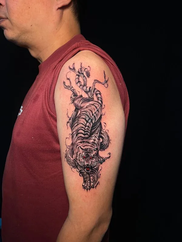 BAXTER TATTOO STUDIO