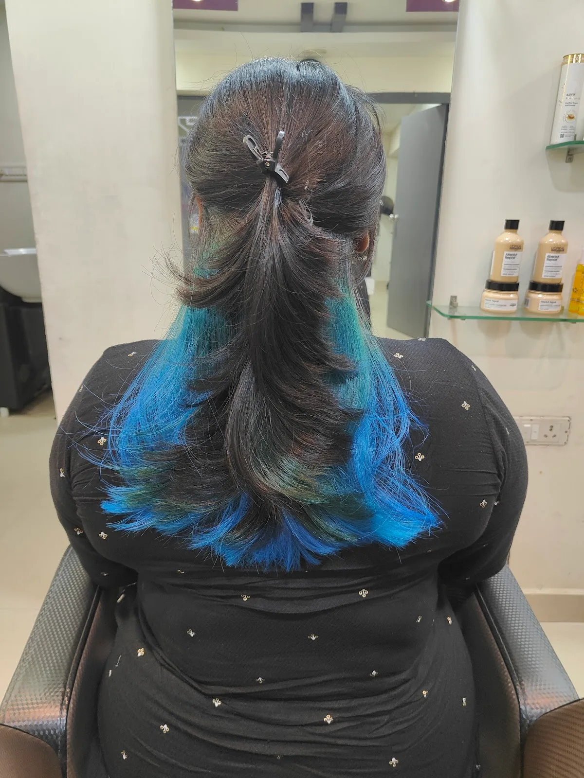 GLOSSY STYLING STUDIO