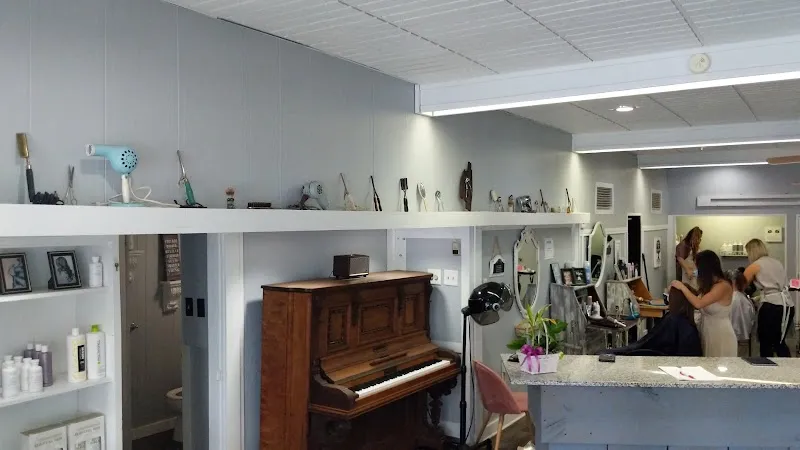 Roots Hair Salon