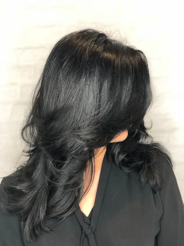 Laboratory Hair Studio