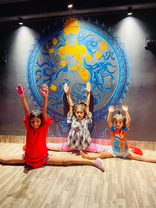 Dona's Dance Co.