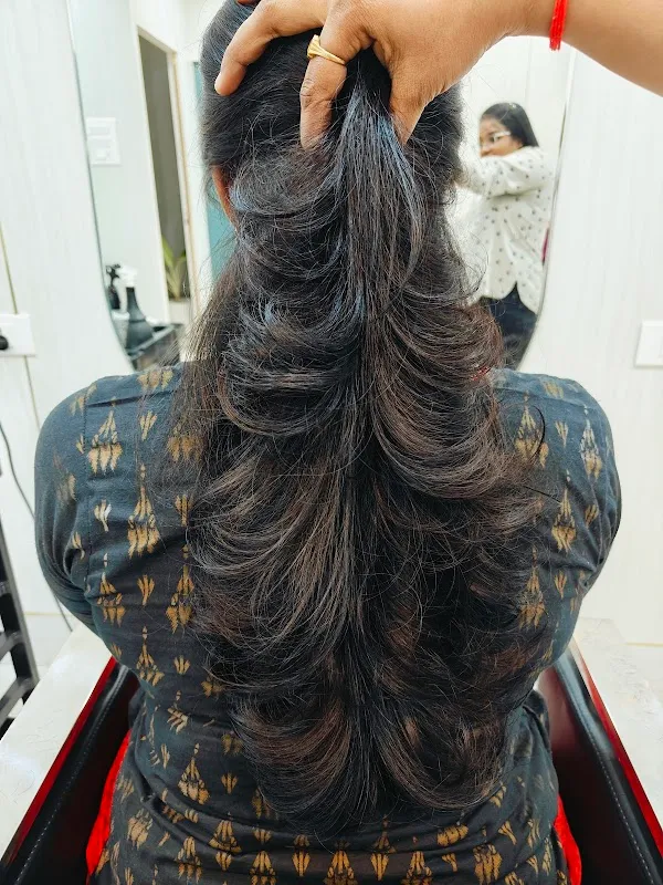 PLANET UNISEX SALON