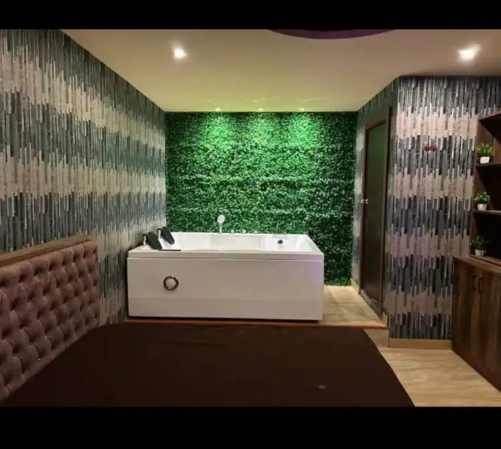 Cocktail salon&spa