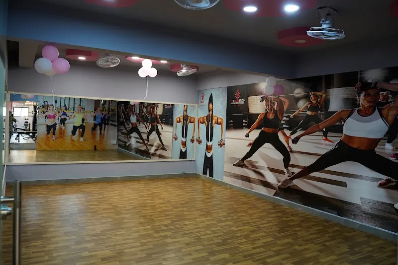 N FIT LADIES STUDIO