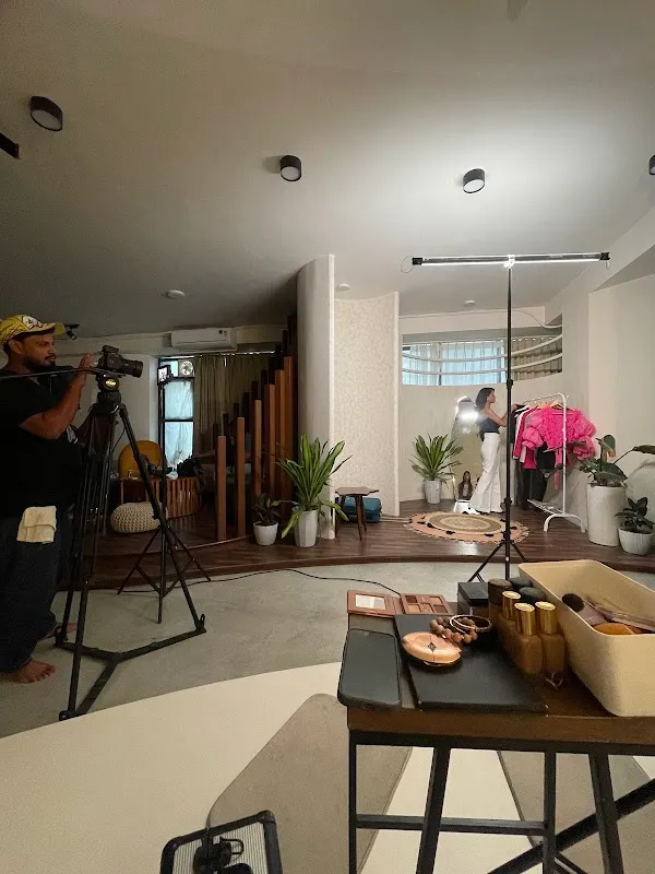 Everest Studios