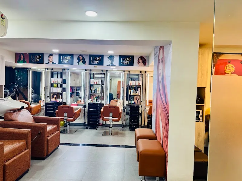 Lakme Salon For Him and Her in Devi Das Lane,Borivali,Mumbai