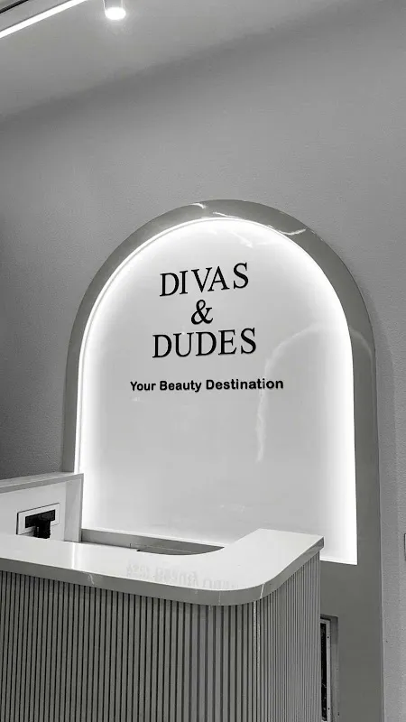 Divas & Dudes Luxury Salon