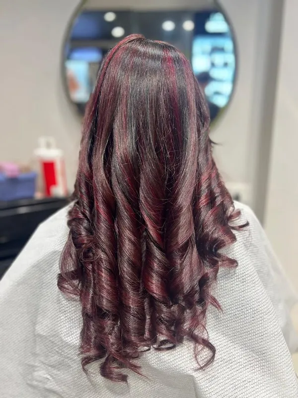The Luxe Salon