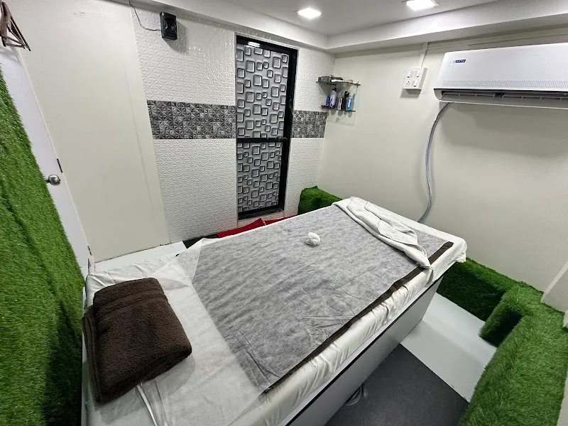 Richy Salon and Spa - Best Spa In Mumbai Central