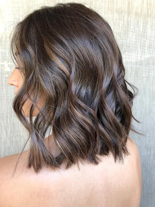 Roots & Mane Hair Studio
