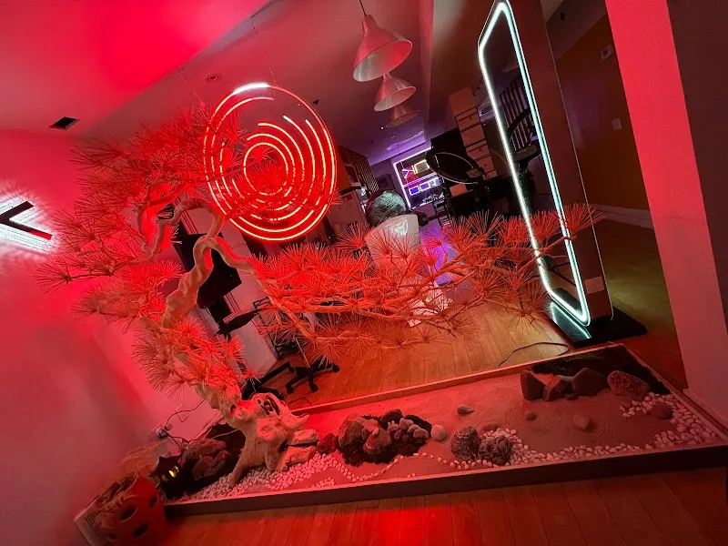 MY Ink Tattoo Piercing & Nail Studio