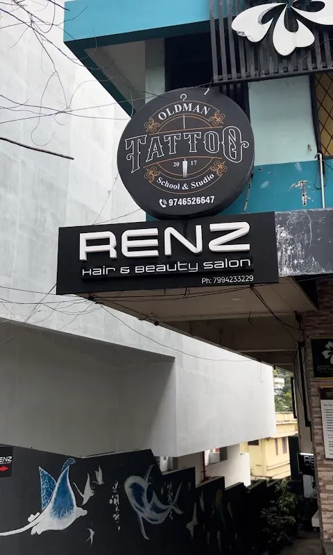 Oldman Tattoo & Piercing Studio | Training School