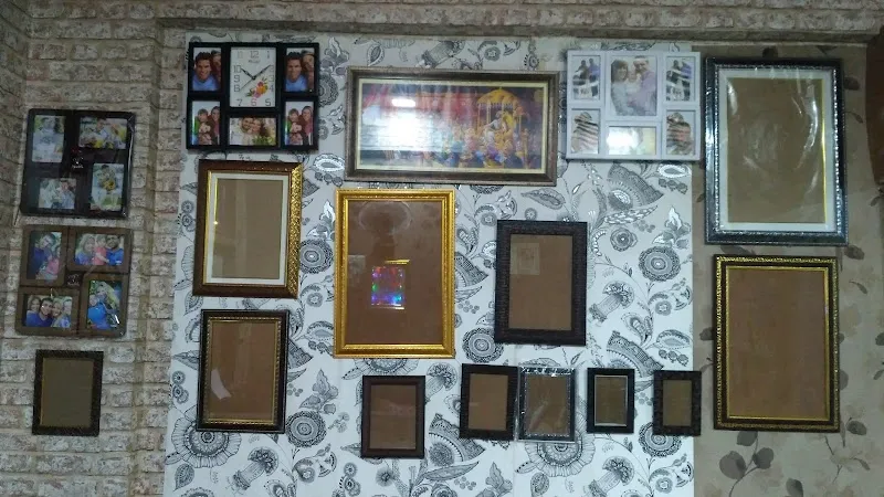 Shree Samarth Photo Studio And Gift House