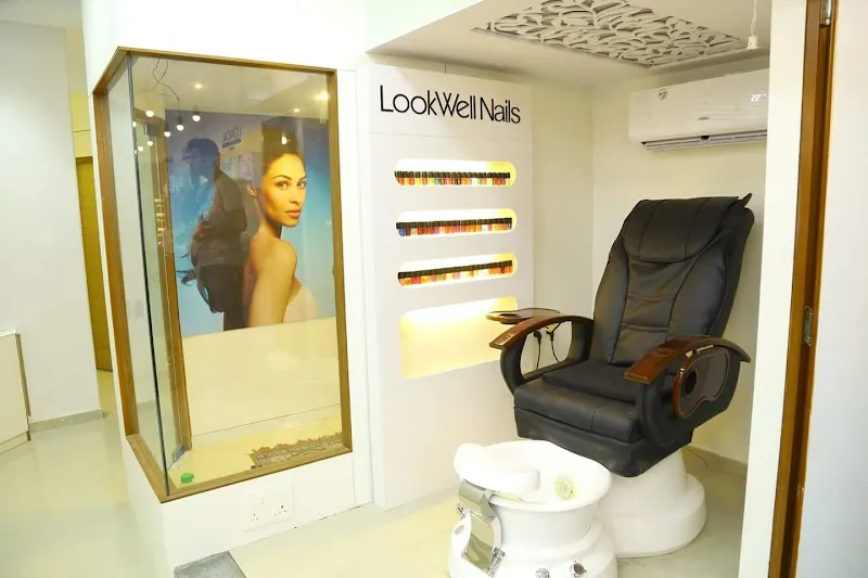 LookWell Salon - Dombivli