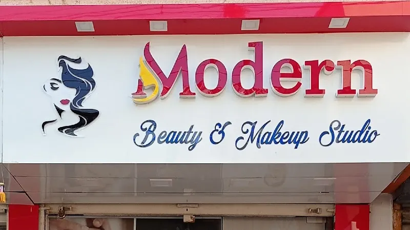 Modern beauty & makeup studio