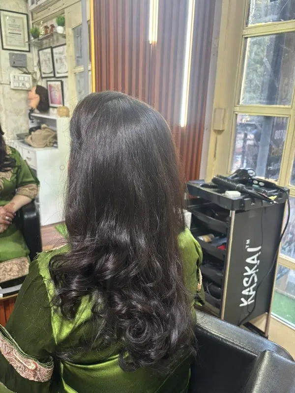 Glow Up Beauty Salon