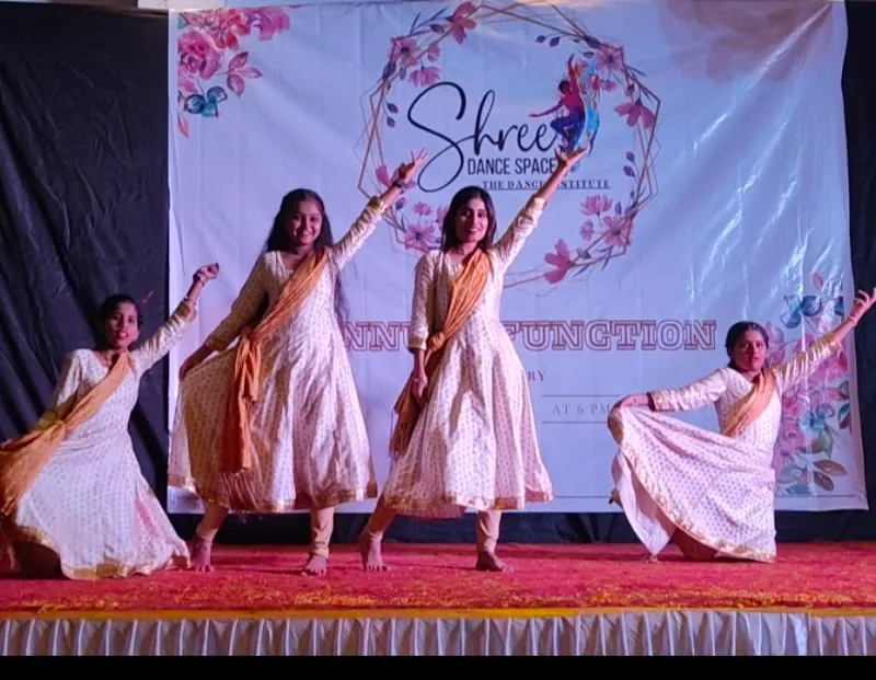 SHREE DANCE SPACE✨