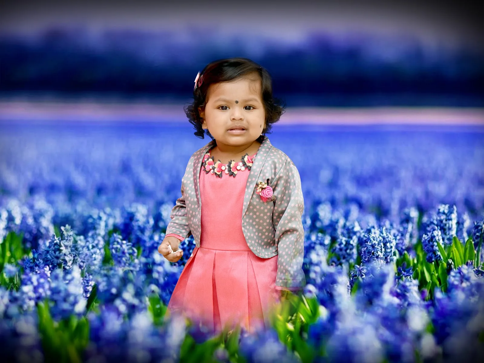 FOTO WORLD COLOUR LAB & STUDIO