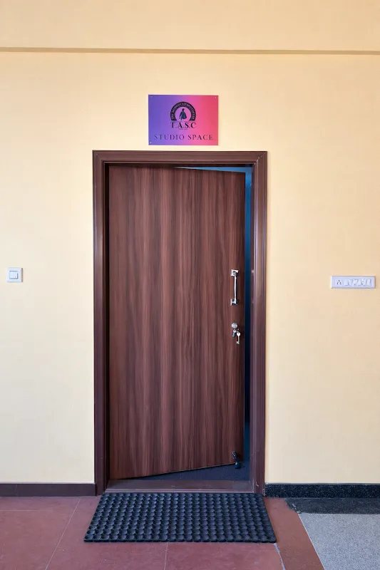 The Alchemy Studio Corner (TASC)