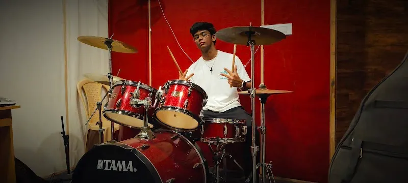 VL Studios (Audio Recording Studio & Jam Room)