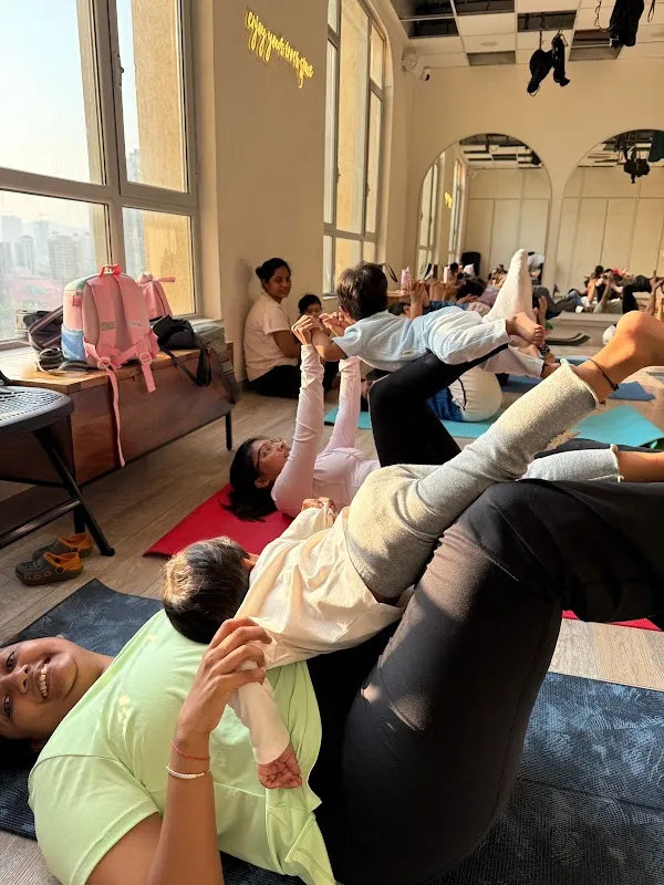 Yoga Guppy