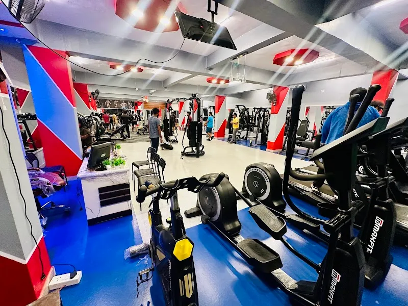 MAXX FITNESS UNISEX GYM