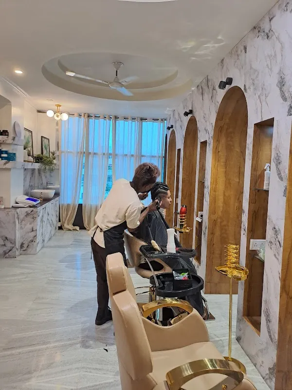 Aram Spa & Salon